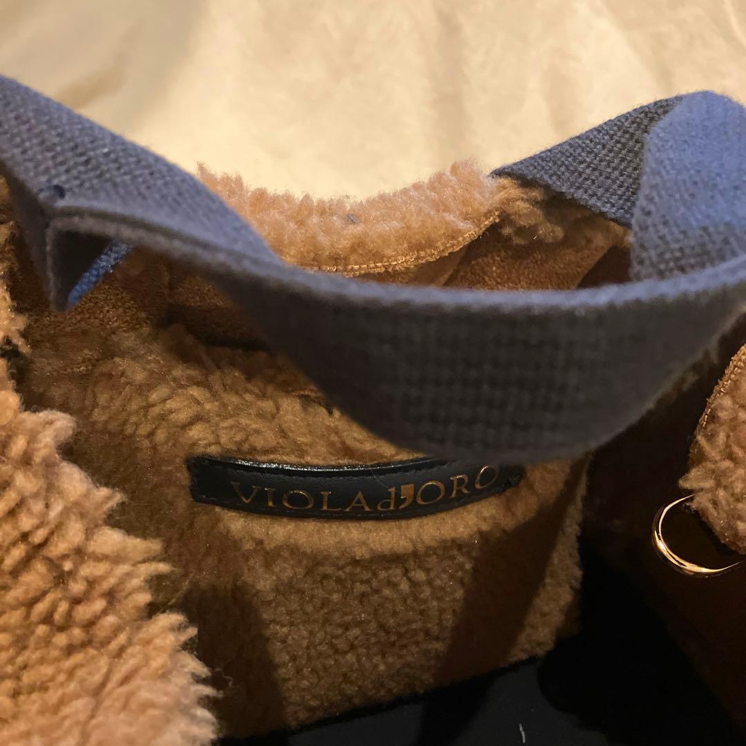 VIOLA d'ORO ボアショルダーバッグ