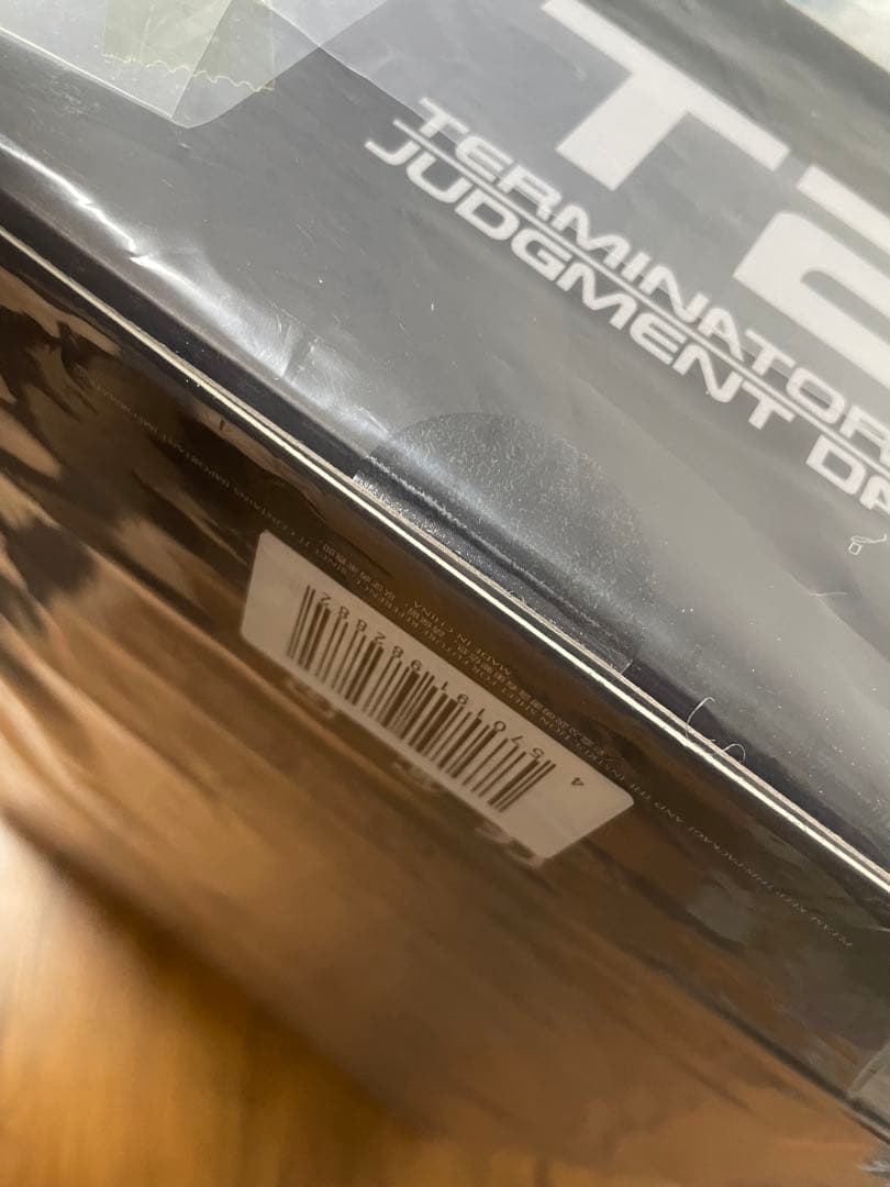 ホットトイズ 1/6 ターミネーター2 T-800(2.0版）Hot Toys