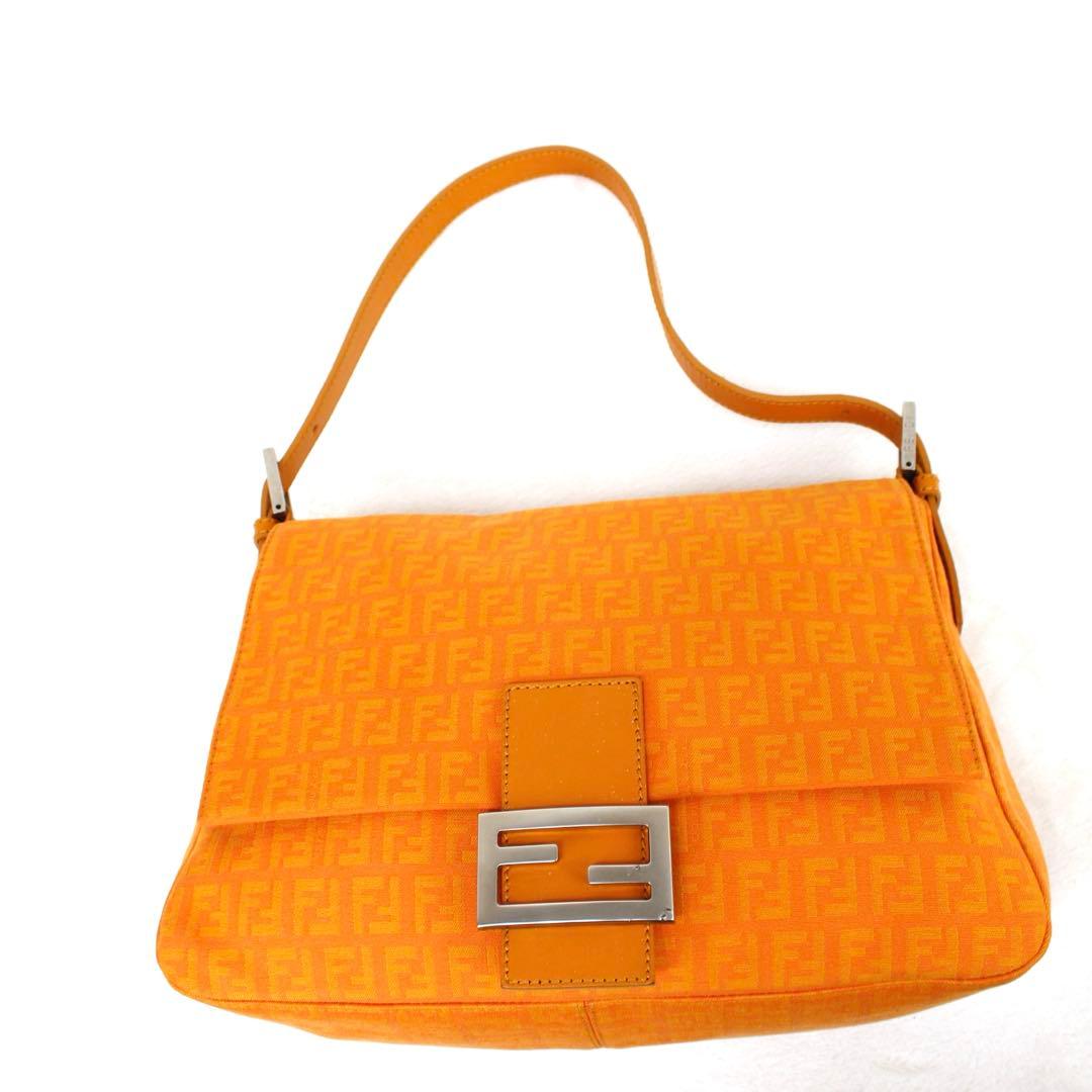 レア色　Fendi FFロゴ マンマバケット　オレンジショルダーバッグ