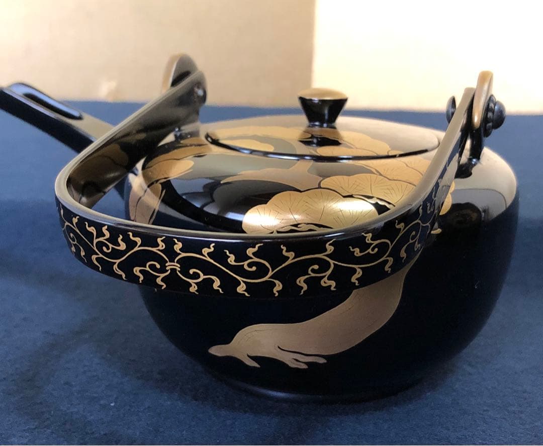 《R》輪島塗 松竹梅蒔絵 屠蘇器 五ツ揃 わじま慶塚 木箱　1f