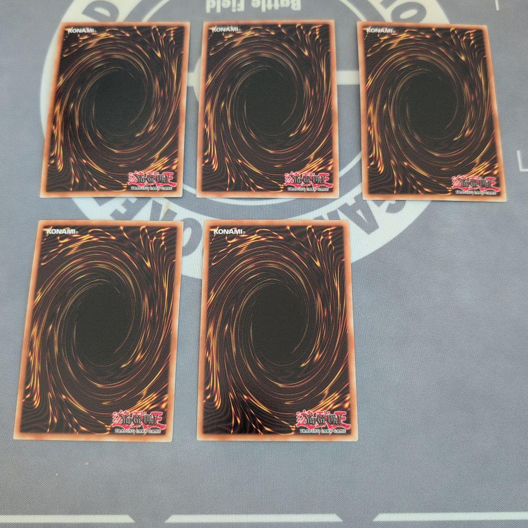 TGストライカー3枚　ウルトラ　TGワーウルフ2枚　シークレット　英語