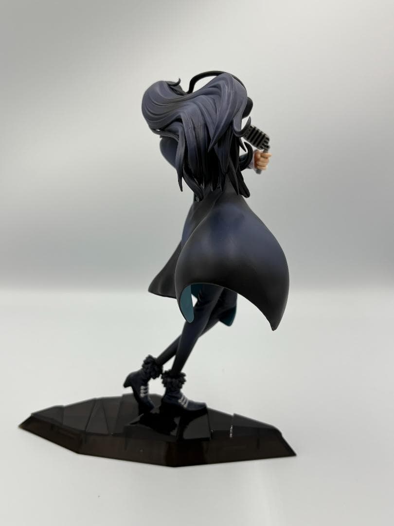 Ado x Oda アートビジュアルフィギュア　ワンピース