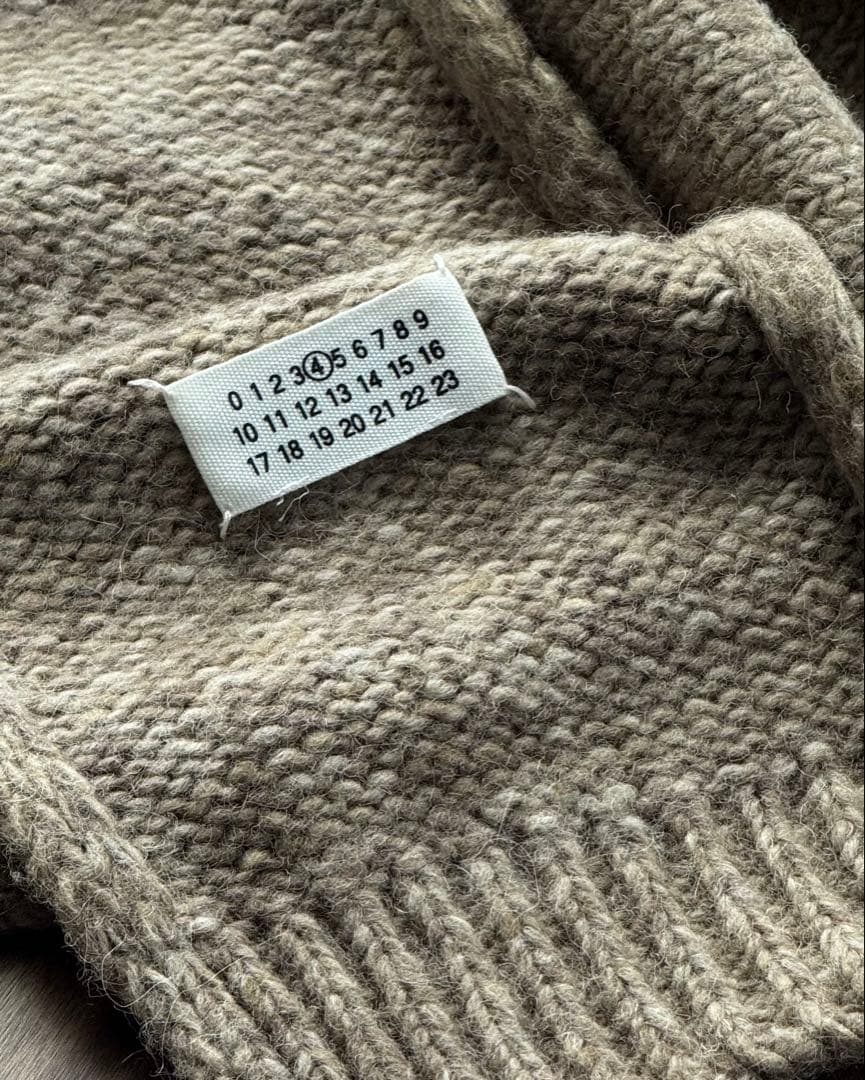 マルジェラマフラー　ユニセックス メゾンマルジェラ マフラー NAVY ユニセックス (Maison Margiela