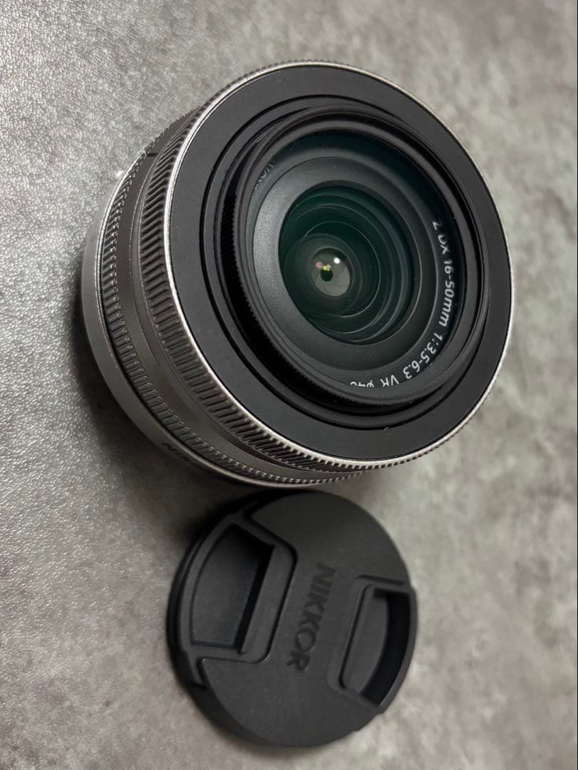NIKKOR Z DX 16-50mm f/3.5-6.3 VR [シルバー]