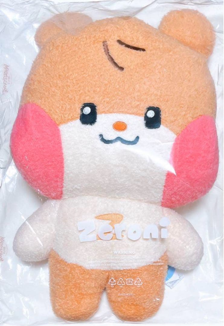 ZB1 ゼロニ zeroni ビニニ binini フラットぬいぐるみ - メルカリ