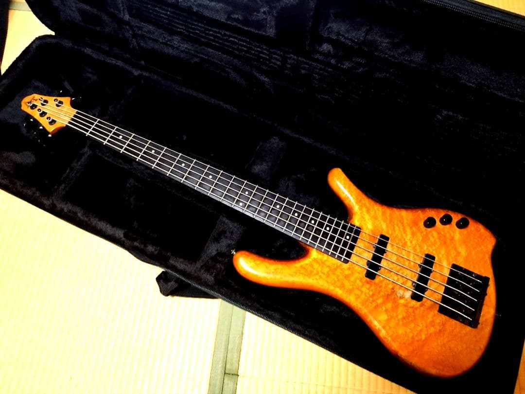ArtTech CustomBass 5st 1992 エレキベース1/31まで - メルカリ