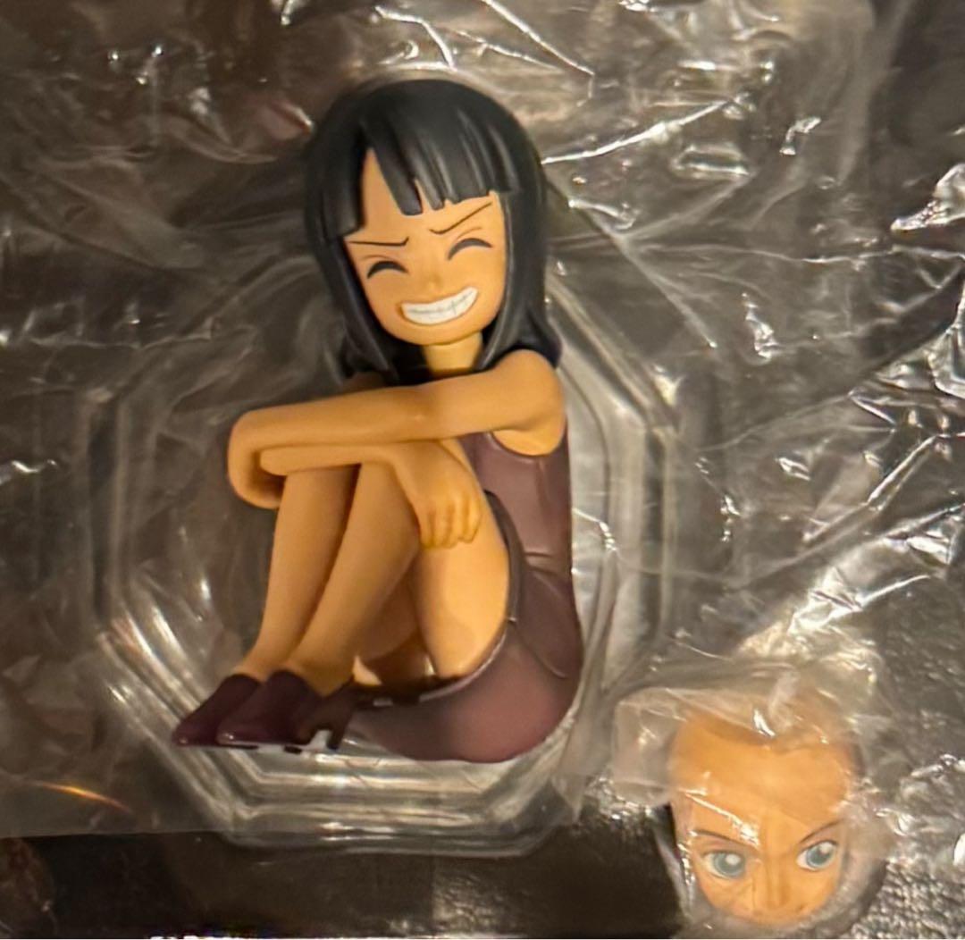 ワンピース ニコ・ロビン Ver.デレシ10周年CB P.O.P 専用台座付き