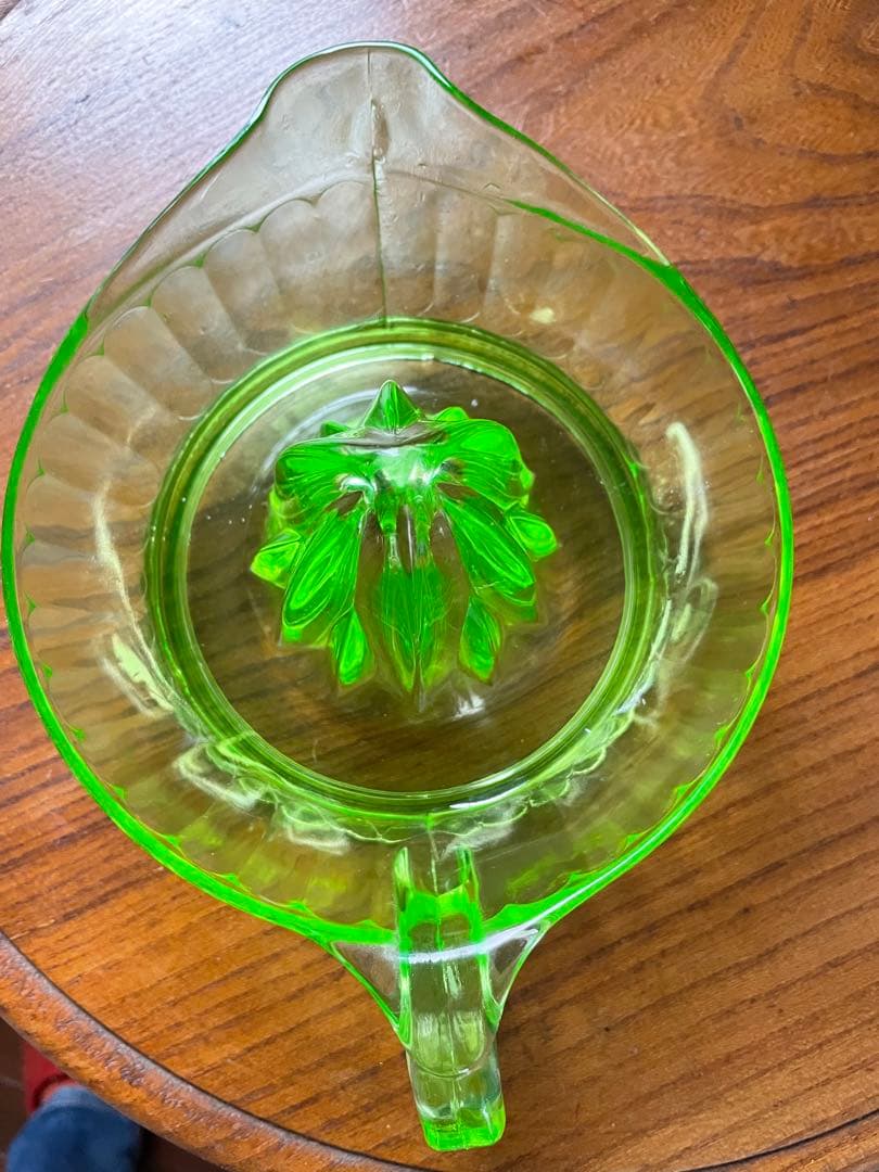 アンティークディプレッショングラスマッキー社ウランガラスリーマー