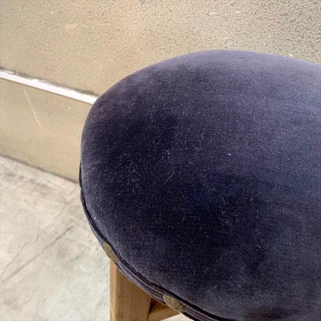 羅針盤の古材スツール（ネイビー）