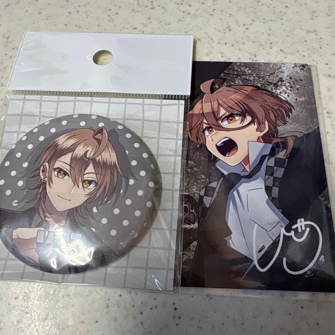 カラフルピーチ うり 5周年展 缶バッジ トレカ1枚 - メルカリ