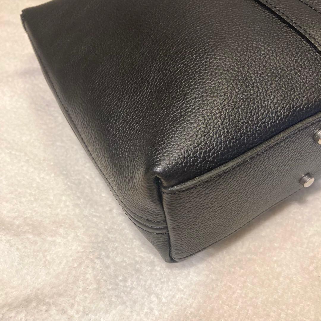 新品未使用　アニアリ　aniary シンプルブリーフケース　ビジネスバッグ　黒