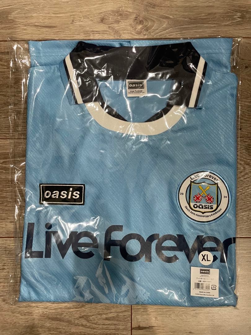 新品未使用Oasis フットボールシャツ リヴ・フォーエヴァー オアシス展