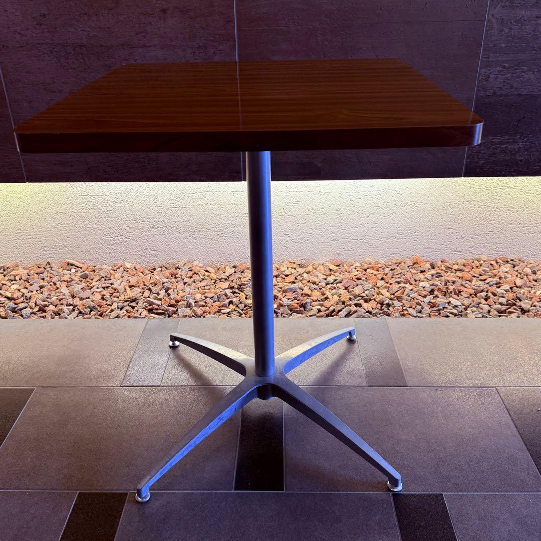 正方形 カフェテーブル ブラウン 木目調 シルバー