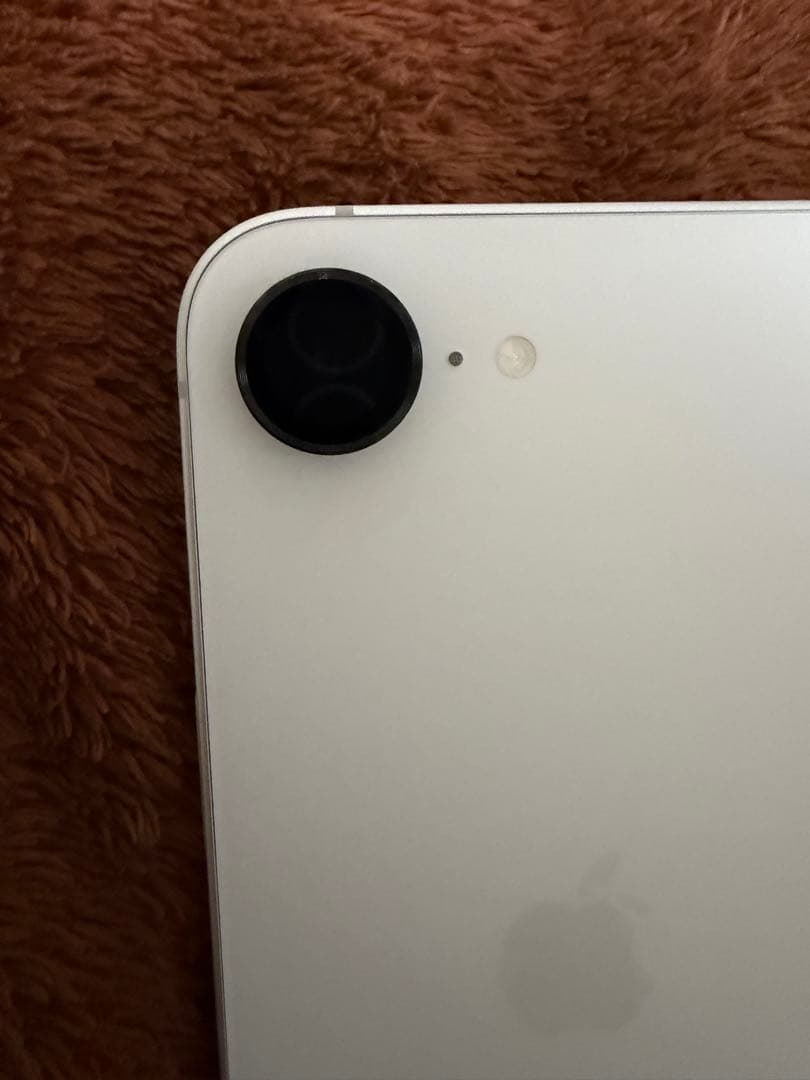 Apple iPhone 16e ホワイト 本体