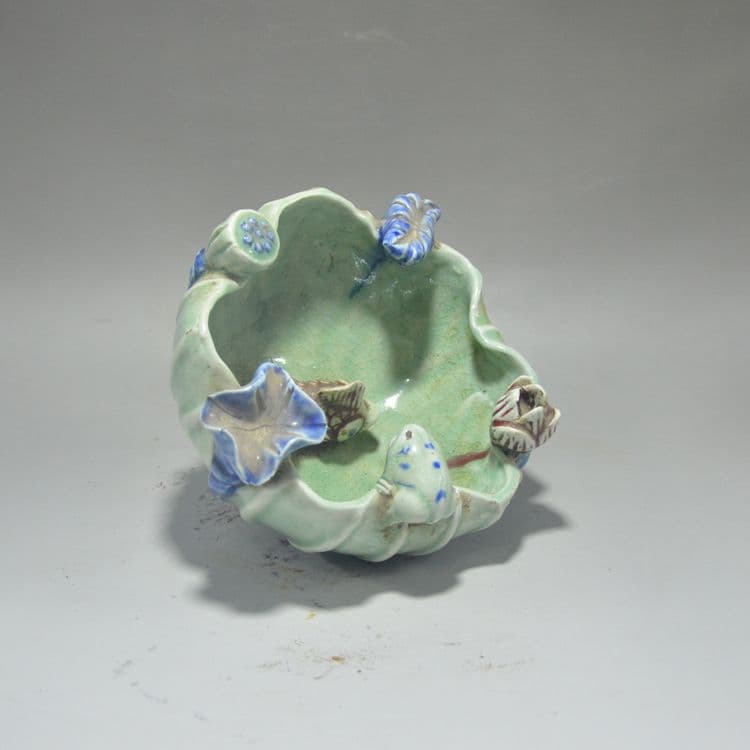 手開片釉緑釉蓮葉筆洗 水洗 陶磁器書道具 文房具 装飾品 工芸品 美術品 置物