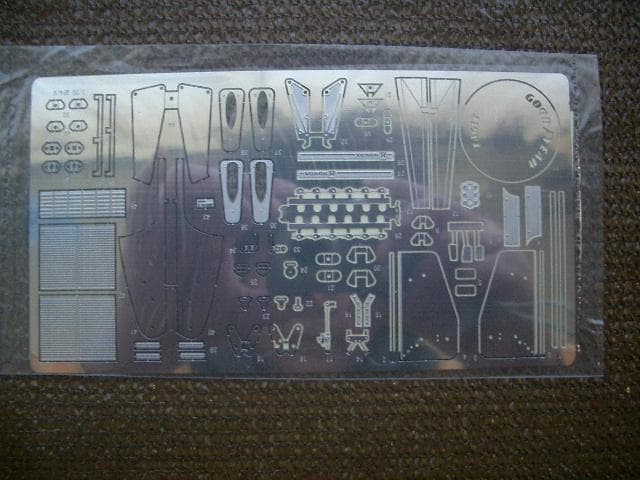 1/20 モデルファクトリーヒロ マクラーレン MP4/6 JAPAN GP