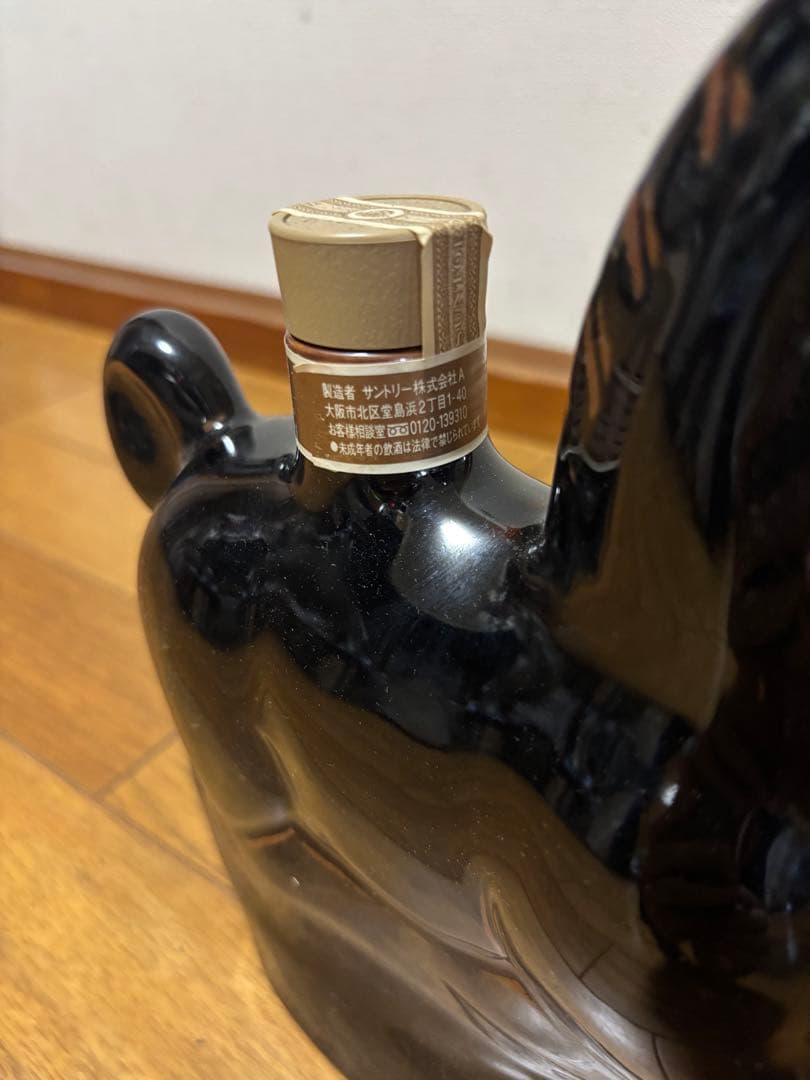 未開栓】干支 午 馬型 陶器 ウイスキー サントリー ローヤル12年