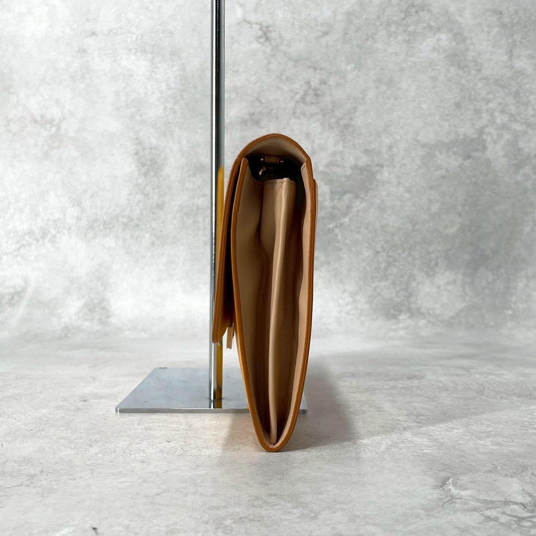 美品◯トッズ　ショルダーバッグ　2way バイカラー　ゴールド金具　レター型