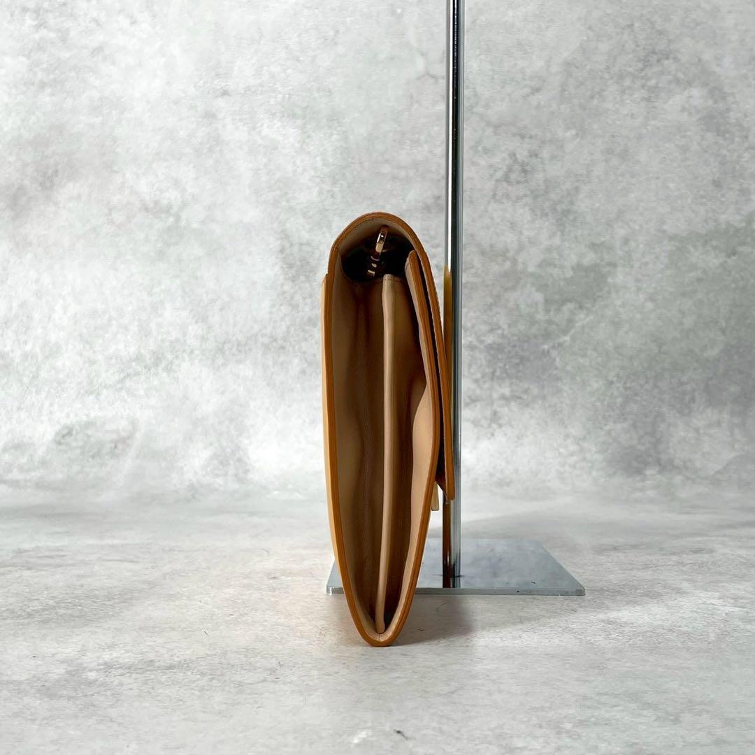 美品◯トッズ　ショルダーバッグ　2way バイカラー　ゴールド金具　レター型