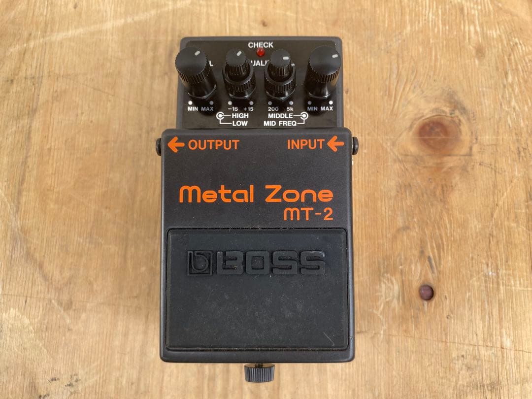 boss mt-2 l zone 取扱説明書付き　元箱付き　エフェクター