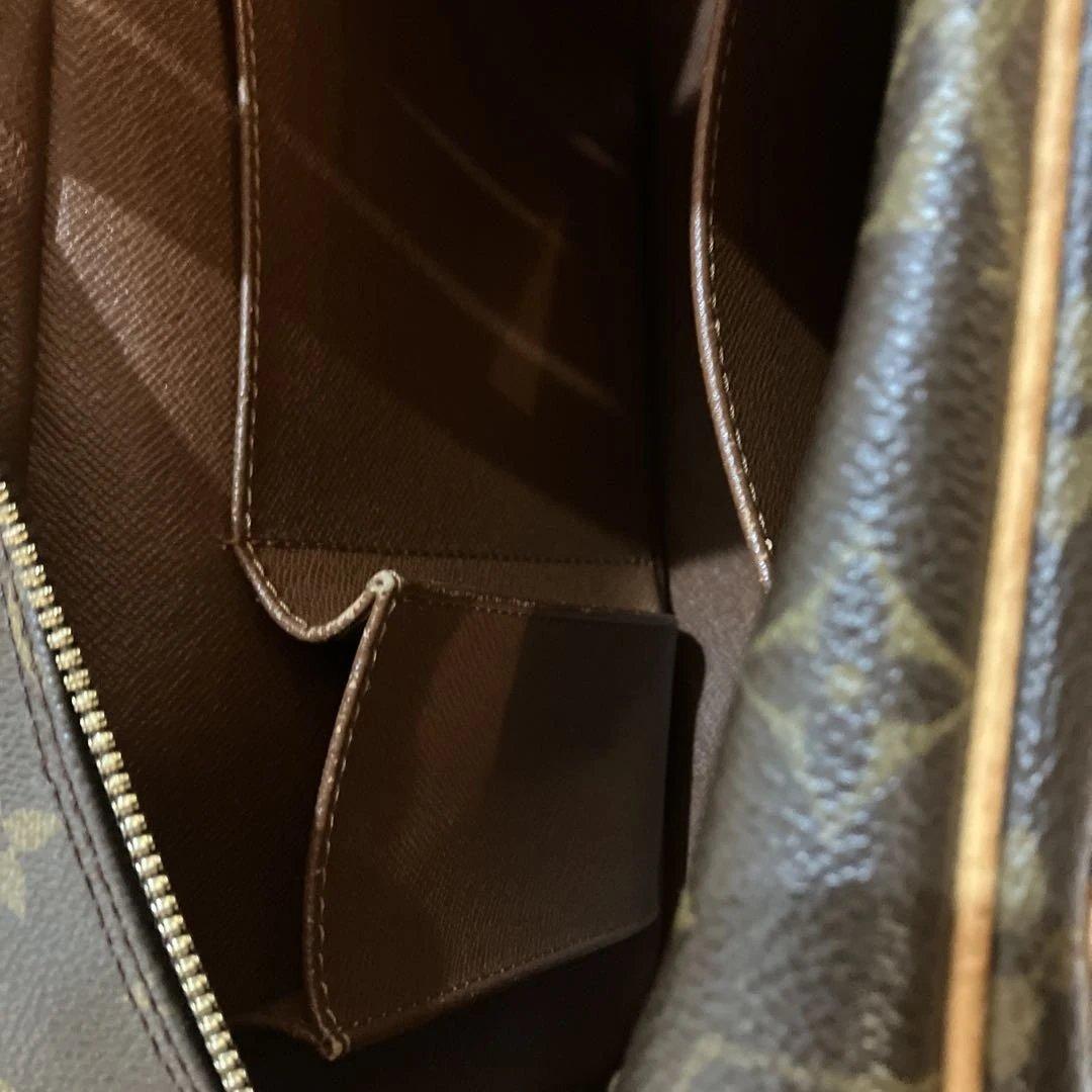 ルイヴィトン　LV シテMM モノグラム　ショルダーバッグ