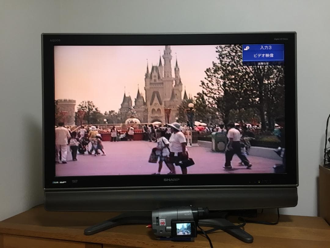 再生ダビングOK　SONY　CCD-TRV11　付属品あり　Video8