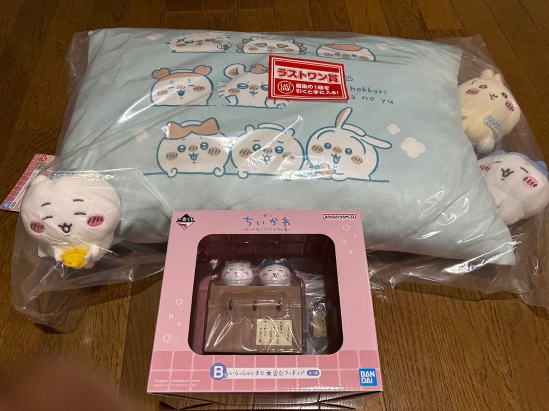 中森青子 黒羽快斗 缶バッジ まじっく快斗 名探偵コナン