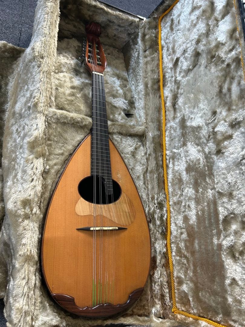 川田一夫氏 マンドラ　マンドリン　1977年製