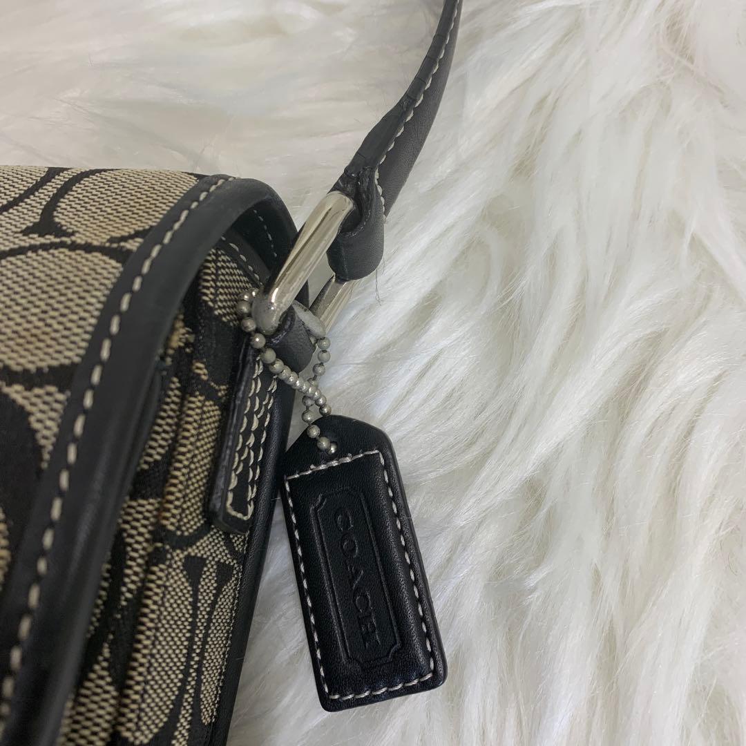 Coach シグネチャーショルダーバッグ ブラック/グレー
