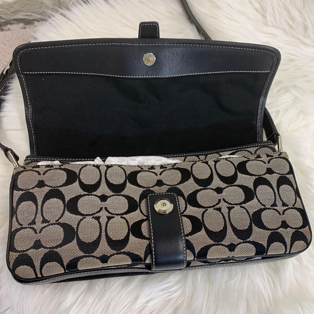 Coach シグネチャーショルダーバッグ ブラック/グレー