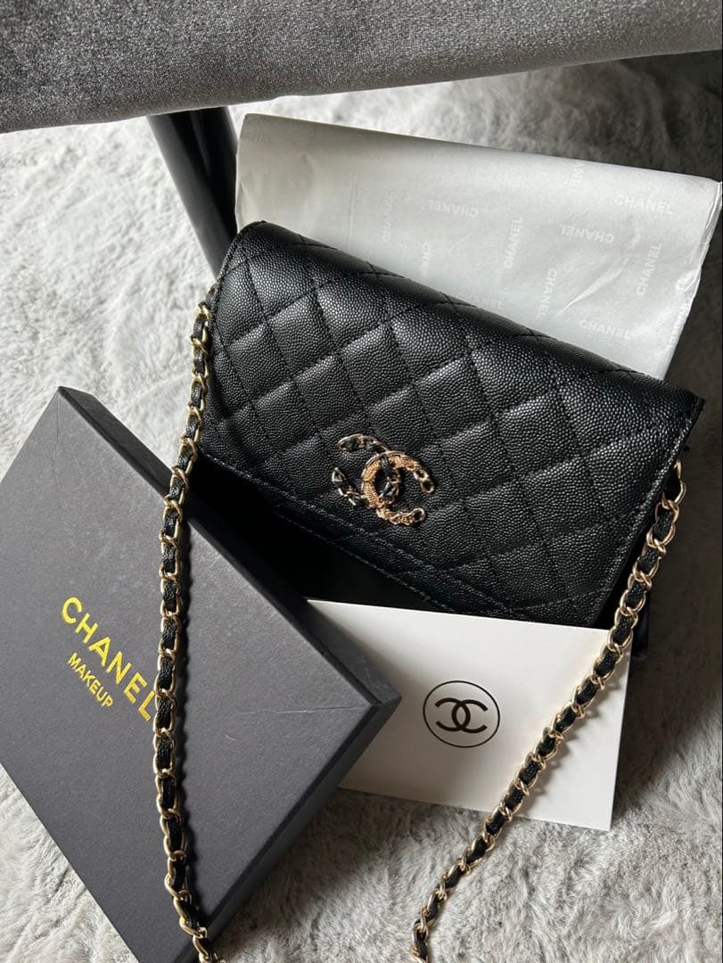 CHANEL ノベルティ ショルダーバッグ チェーンウォレット - メルカリ