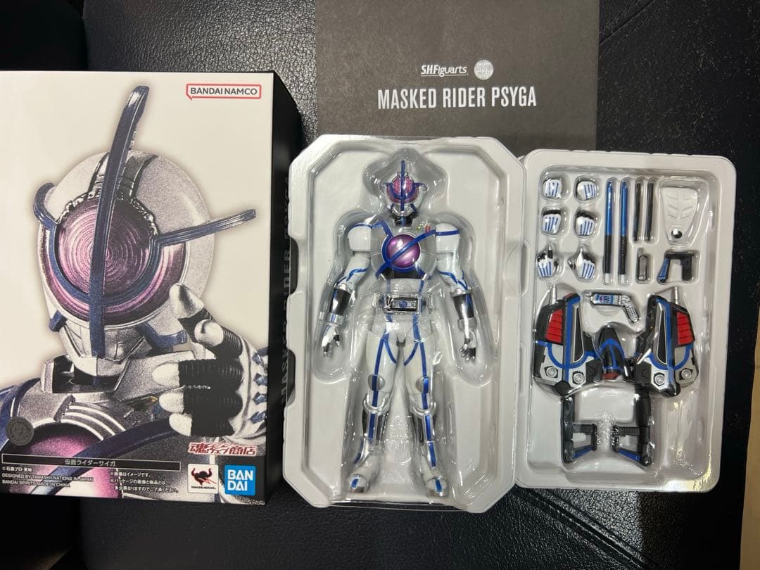 S.H.Figuarts 真骨彫　仮面ライダーサイガ