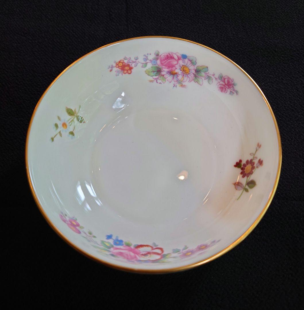 ロイヤル・クラウンダービー ボーンチャイナ ティストレーナー＆ミルク