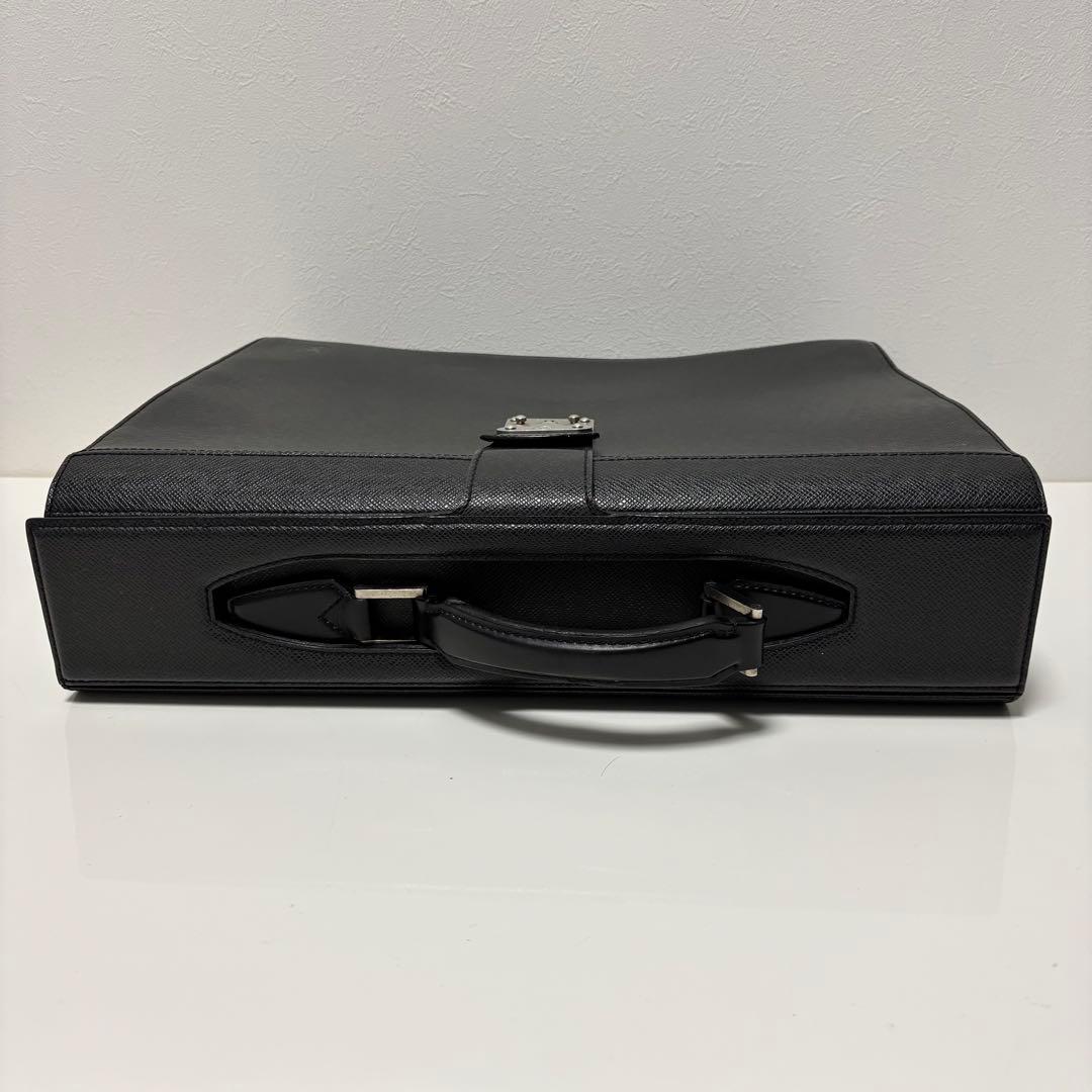 ルイヴィトン タイガ 書類カバン ブリーフケース アルドワーズ