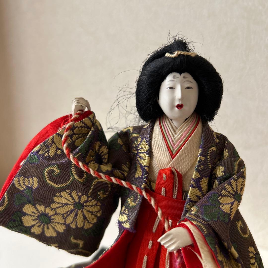 雛人形　狆引き官女　犬引き官女　狆を連れた官女　明治　大正　市松人形
