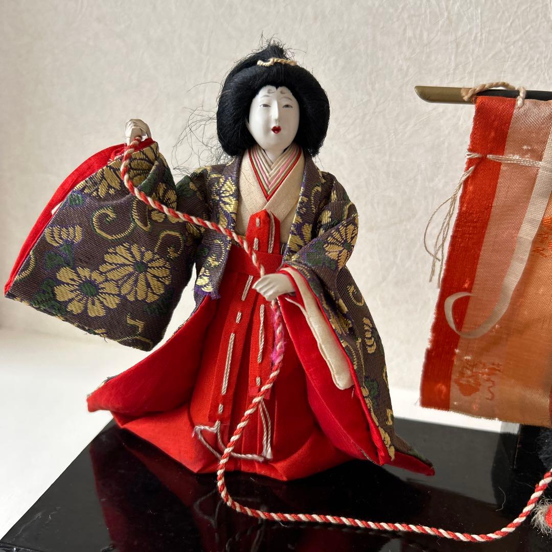 雛人形　狆引き官女　犬引き官女　狆を連れた官女　明治　大正　市松人形