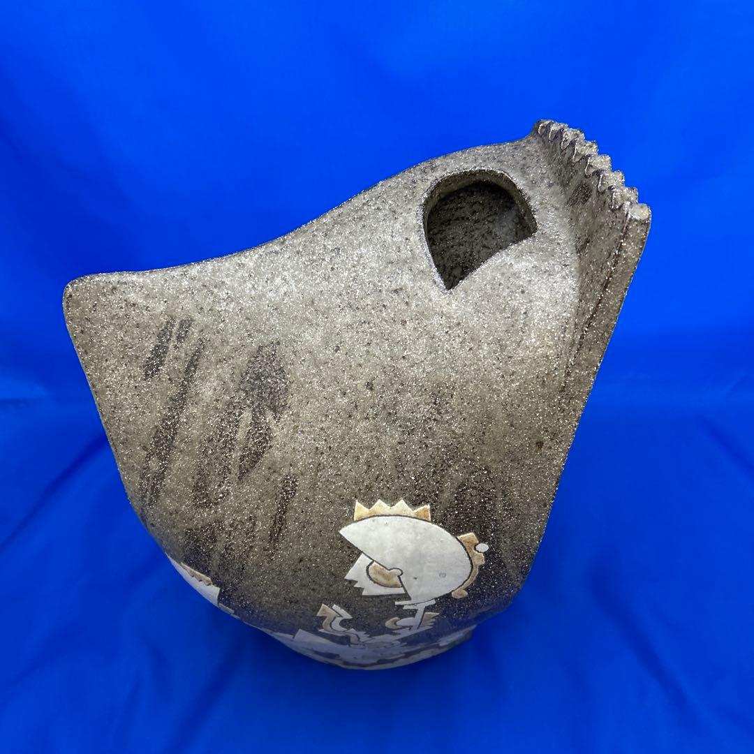 作家作品　抽象模様の陶器花瓶