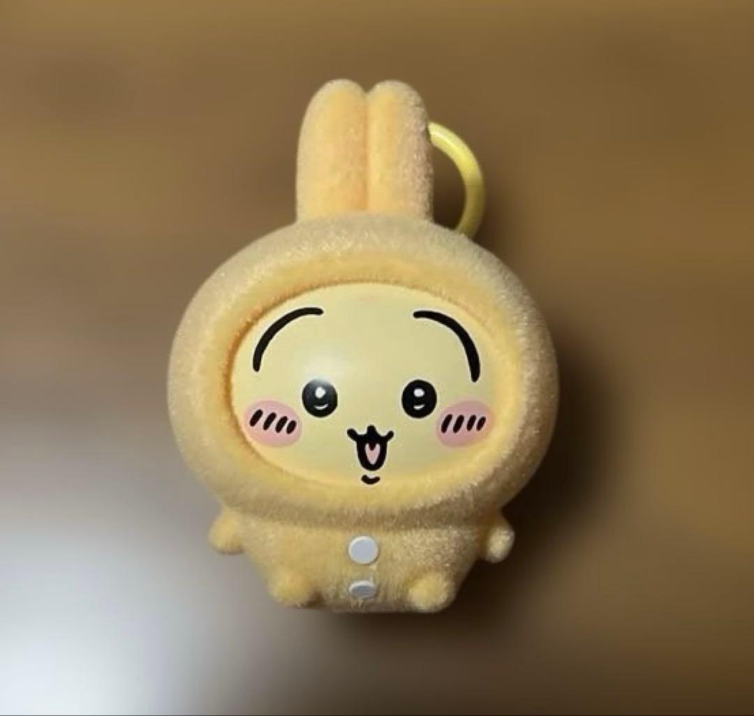 MINISO ちいかわ フェイスチェンジマスコット うさぎ - メルカリ