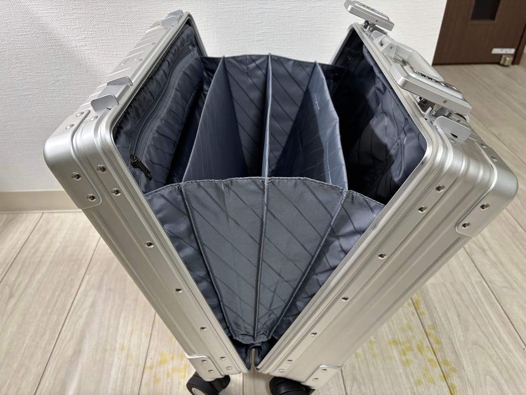 2025年7月購入】NEO KEEPR アルミ スーツケース 24L