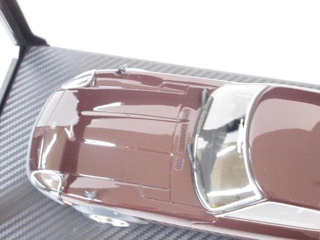 イグニッションモデル 1/18 フェアレディZ