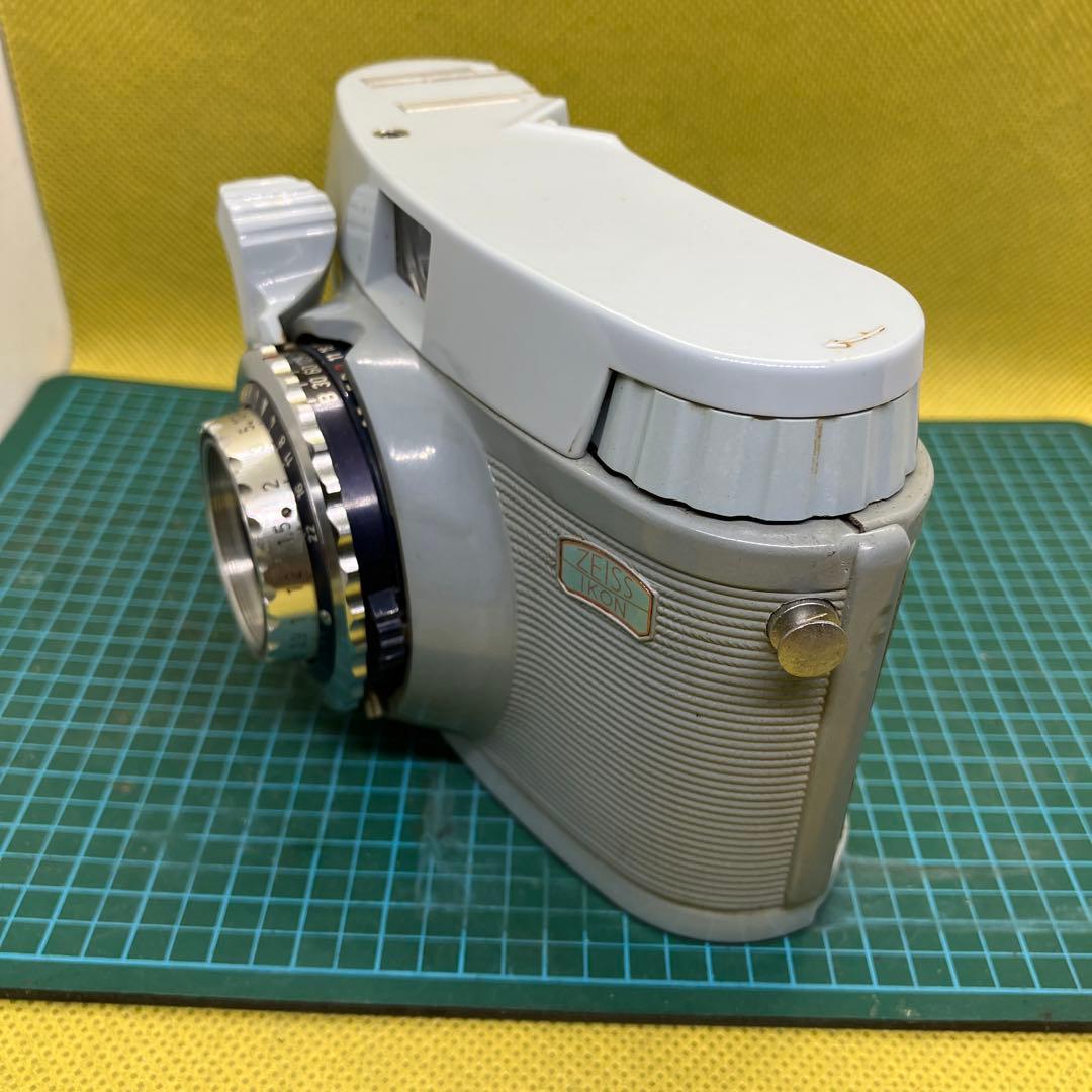 動作品）斬新ポップな ツァイスイコネッテ35 お弁当箱の様なケース