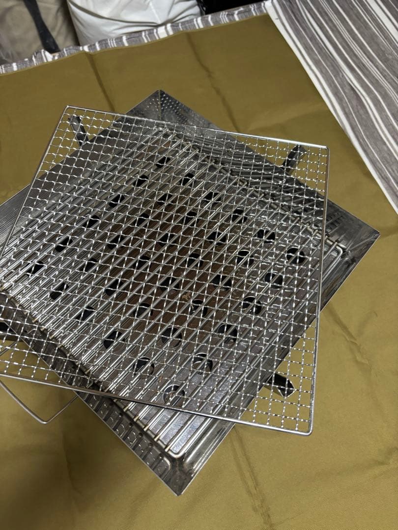 ユニフレーム　焚き火台　ファイヤーグリル