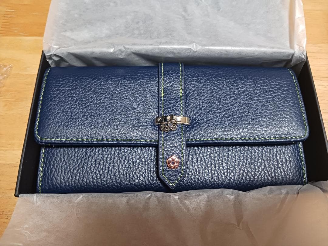 「ブルーロック」 潔世一 イタリアンレザー長財布