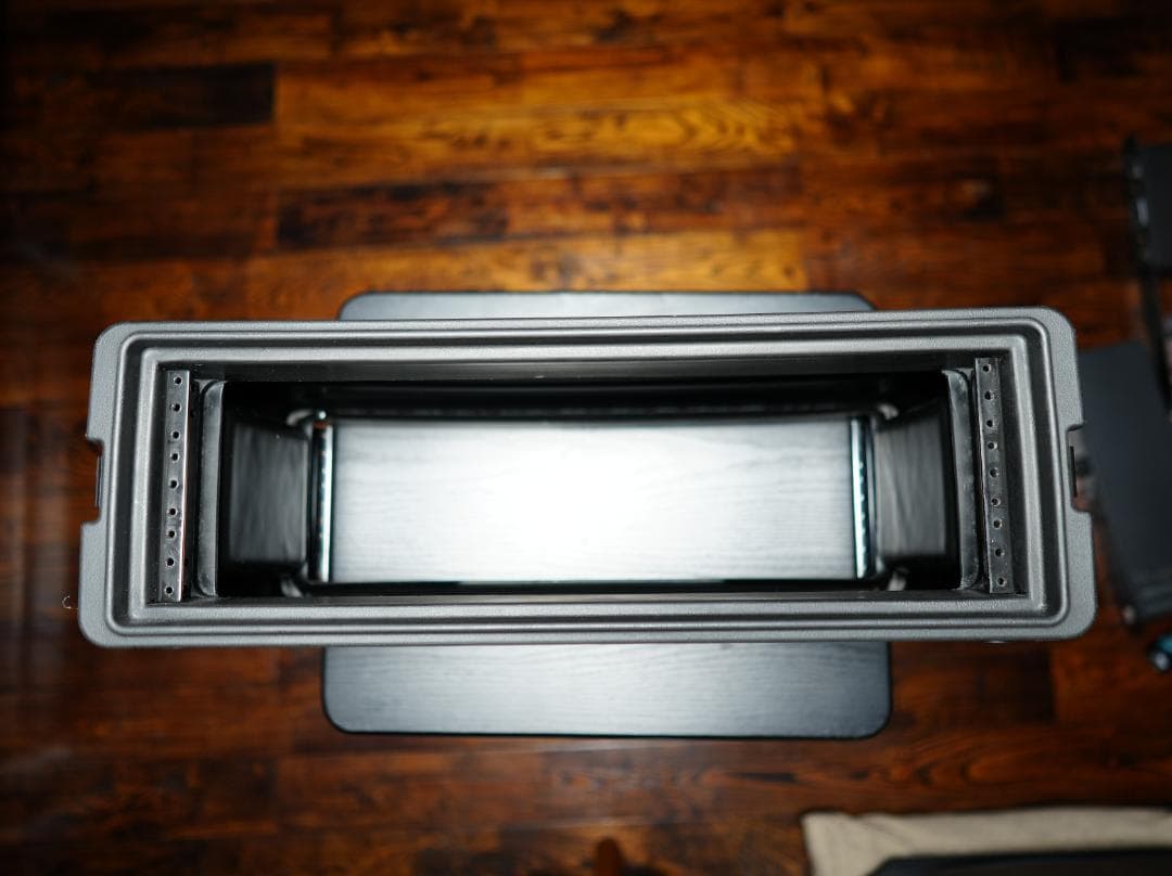 SKB　R3S 3Uラックケース シャローラック