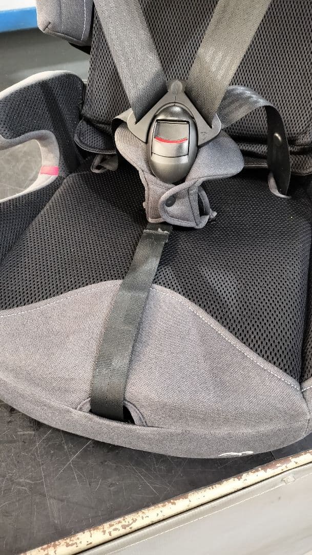 エールベベ　パパット2　チャイルドシート