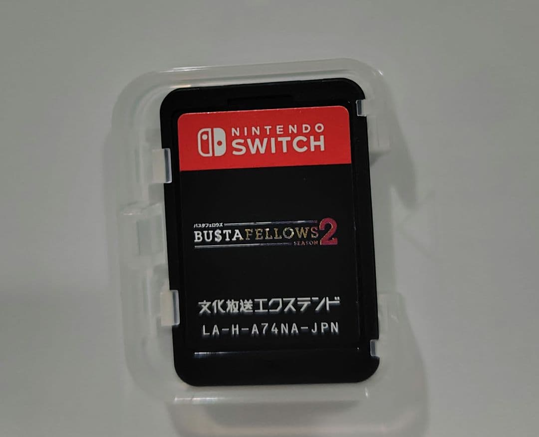 BUSTAFELLOWS バスタフェロウズ　switch