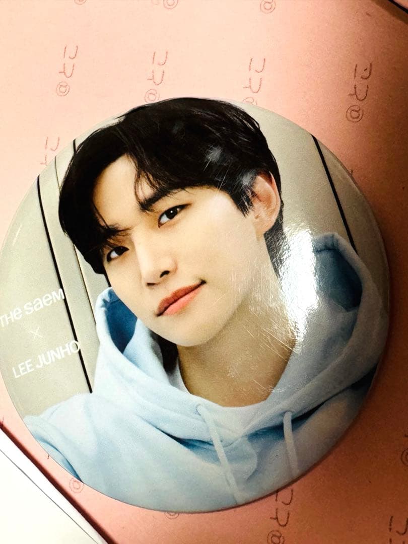 匿名配送】ジュノ LEE JUNHO THESAEM ザセム 購入特典 グッズ - メルカリ