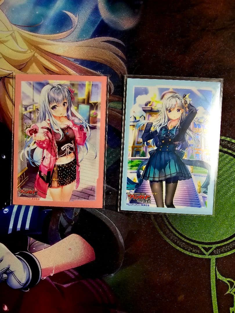 Astesice×Live カイリ 高レート デッキパーツ　スリーブ　2種