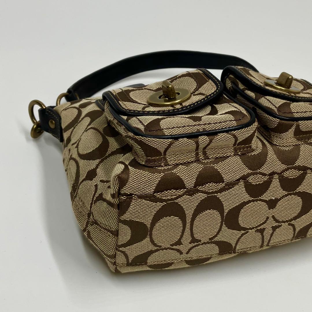 【美品】コーチ レガシー シグネチャー ショルダー バッグ レザー ターンロック