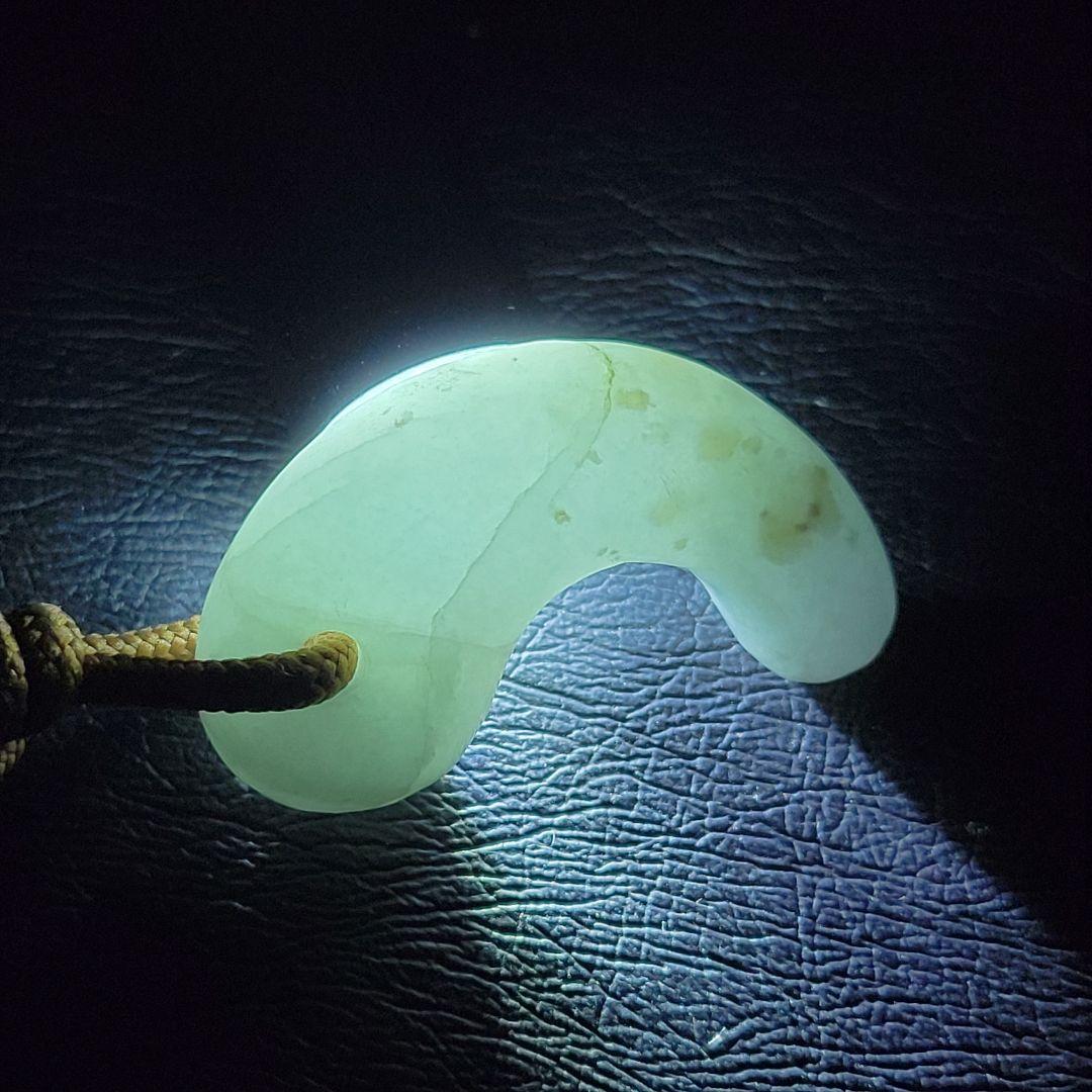 糸魚川翡翠:勾玉　MT0017